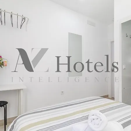 Hotel Ayz Silvela - Auto Check-in