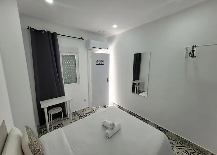 Ayz Silvela - Auto Check-in